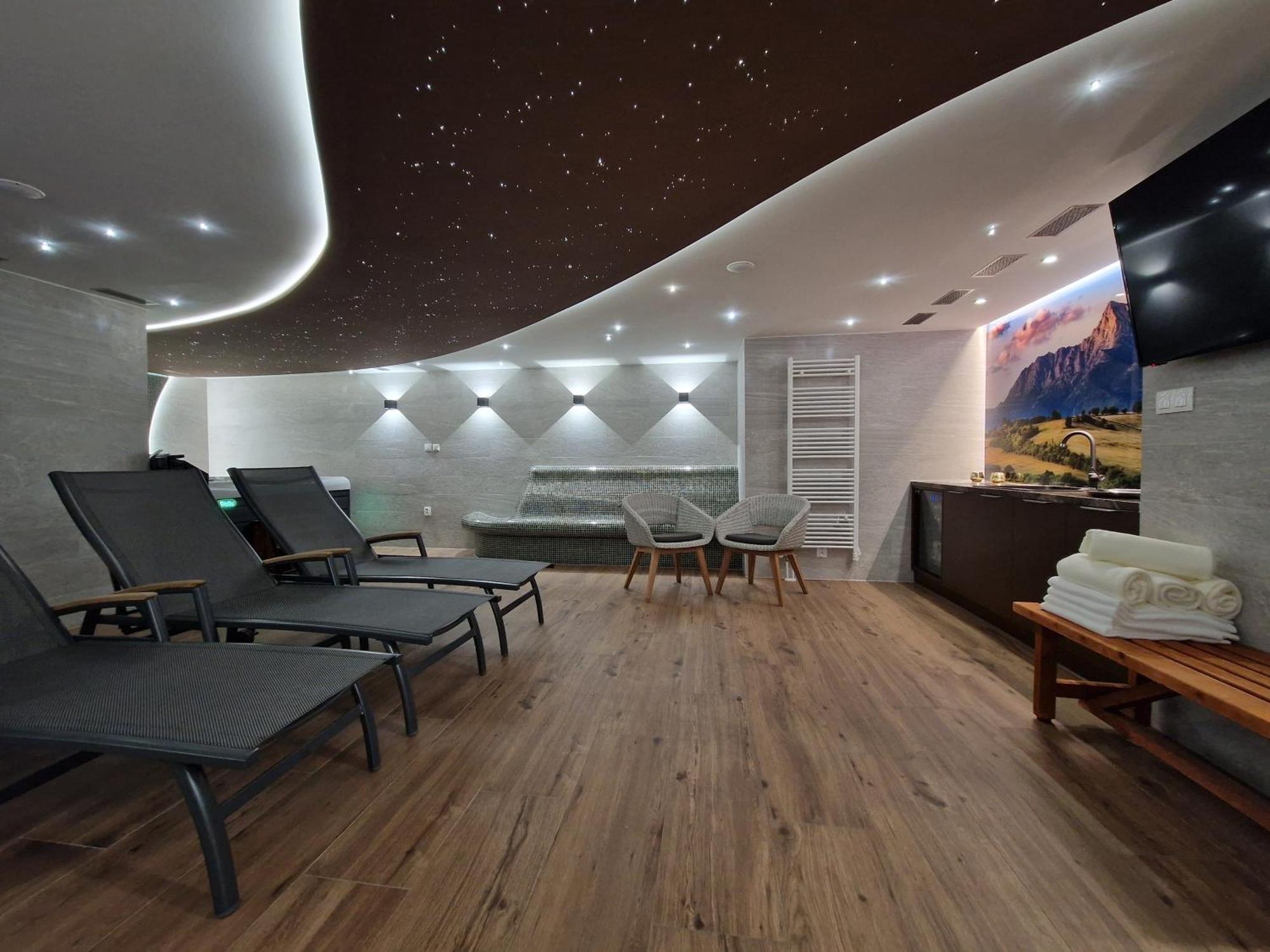 Budinski Apartmany & Wellness Liptovský Mikuláš Dış mekan fotoğraf