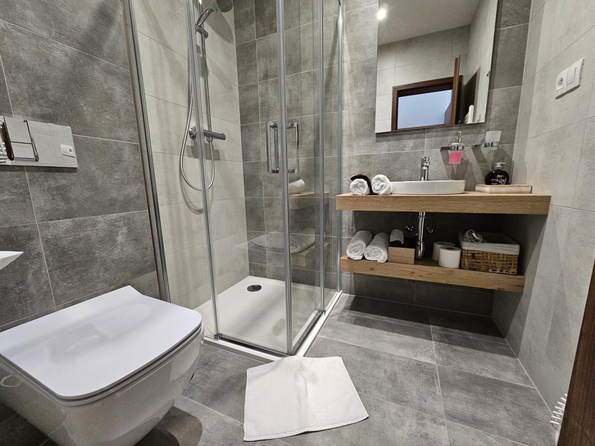 Budinski Apartmany & Wellness Liptovský Mikuláš Dış mekan fotoğraf